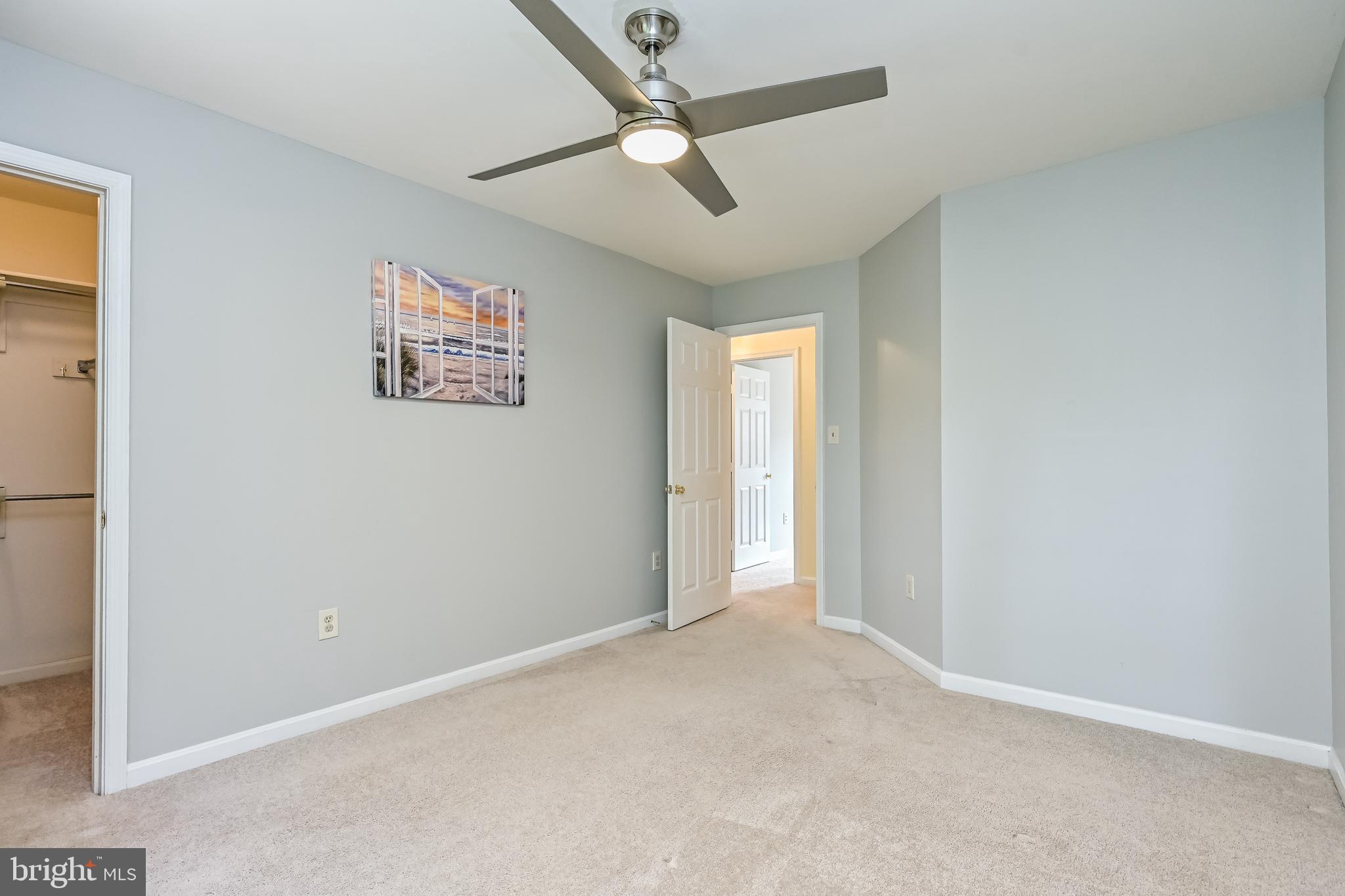 CROSSPOINTE - Residential