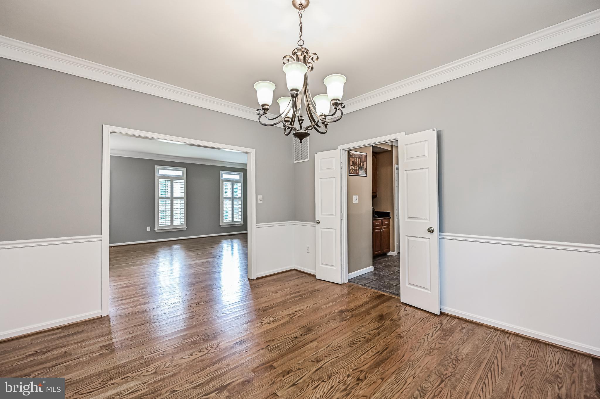 CROSSPOINTE - Residential