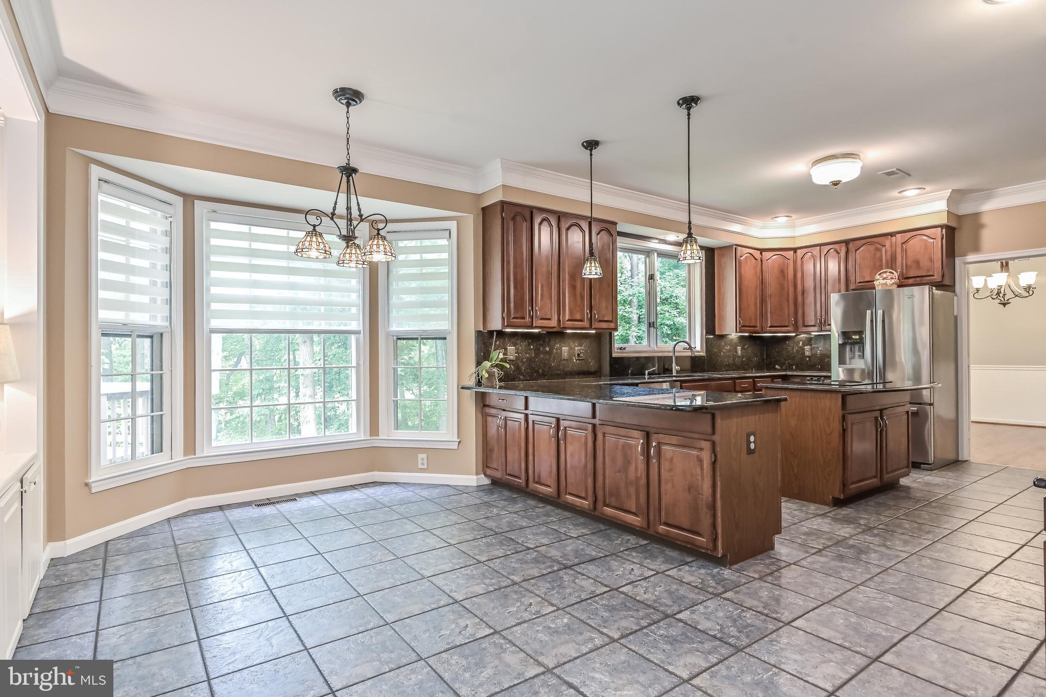 CROSSPOINTE - Residential