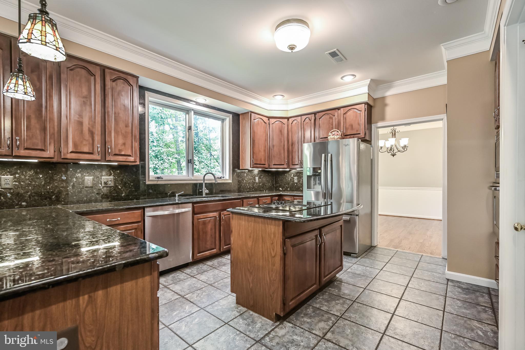 CROSSPOINTE - Residential