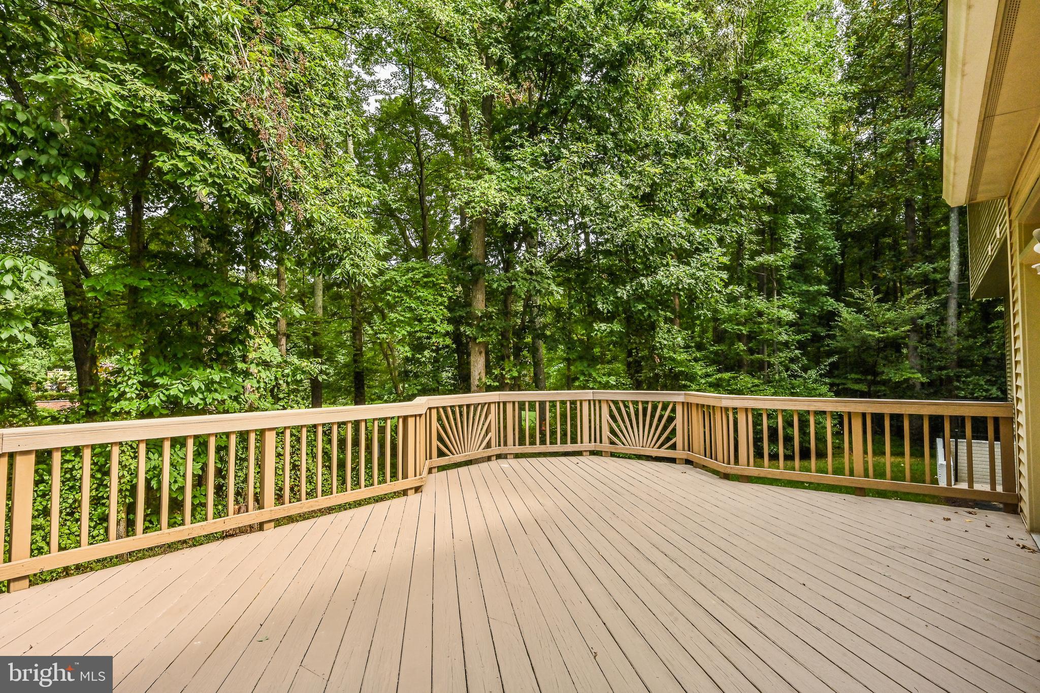 CROSSPOINTE - Residential