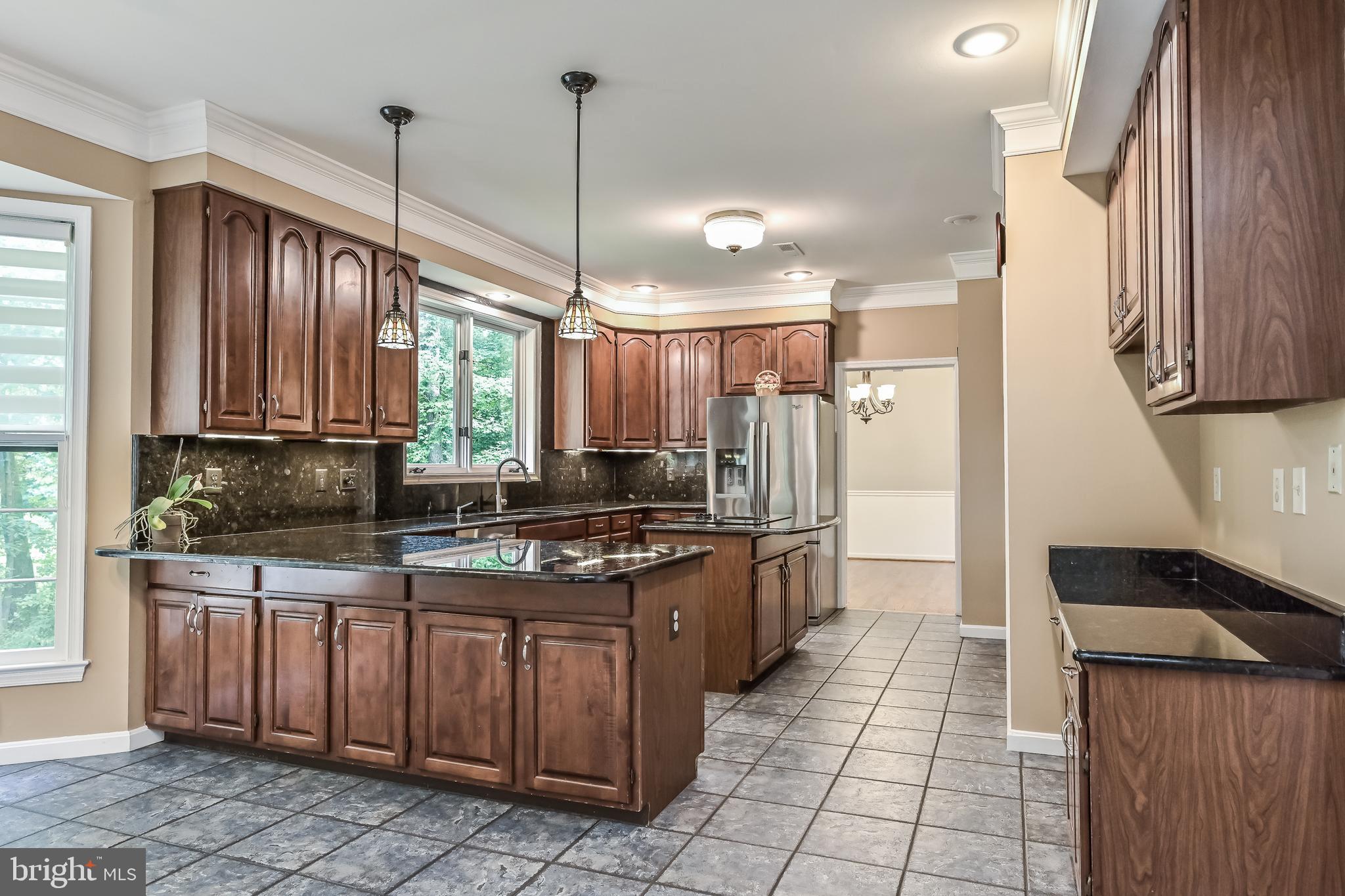 CROSSPOINTE - Residential