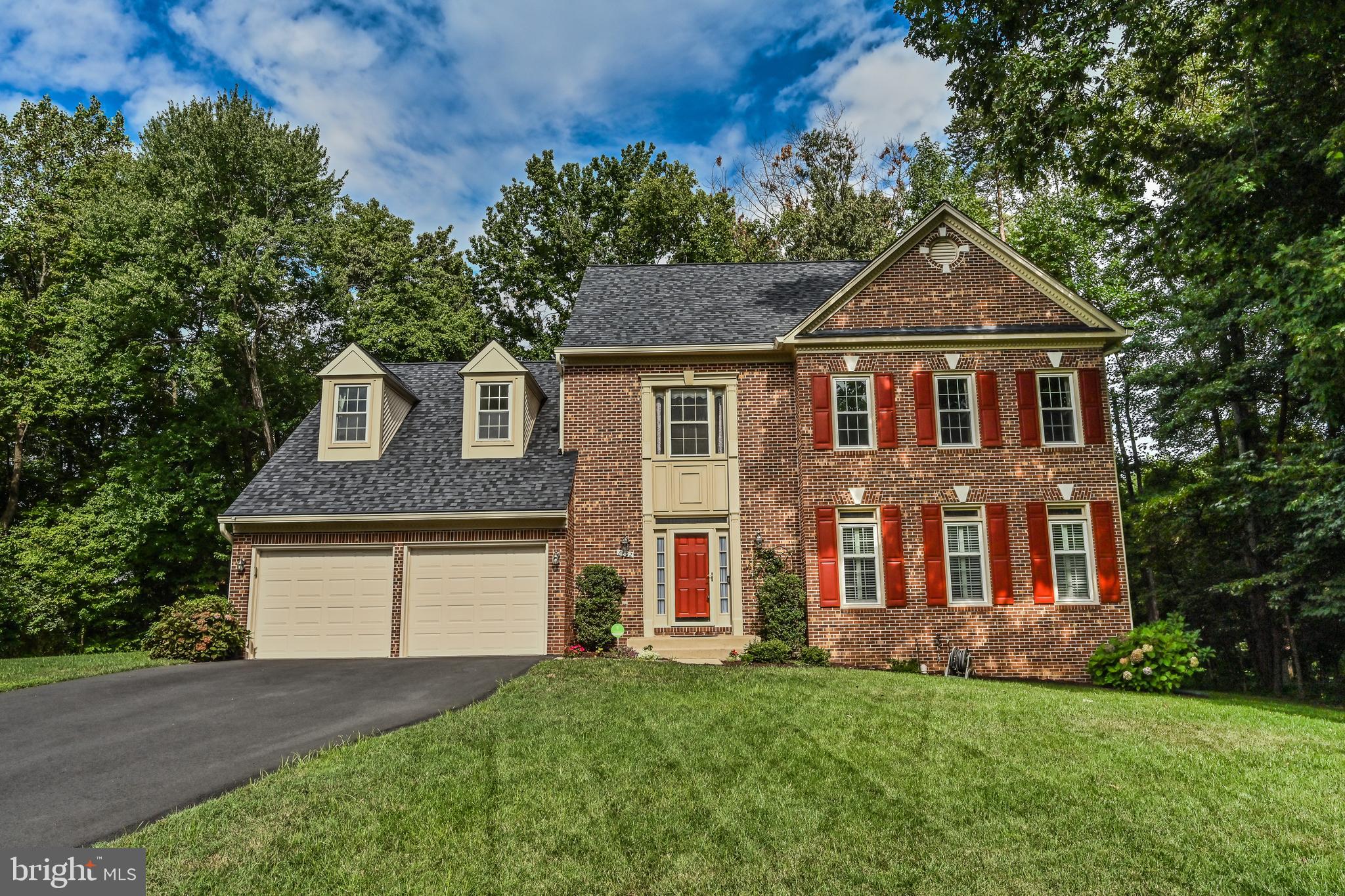 CROSSPOINTE - Residential