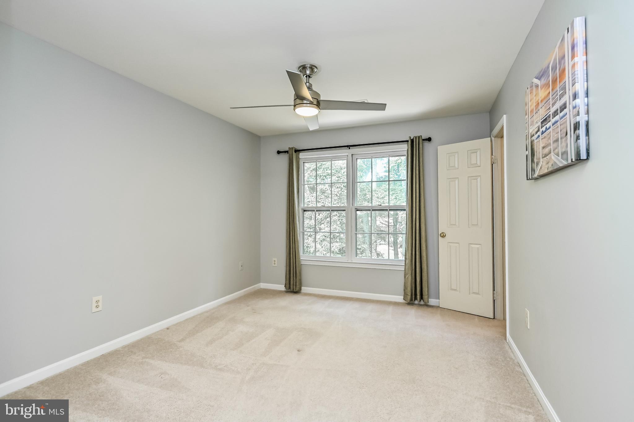 CROSSPOINTE - Residential