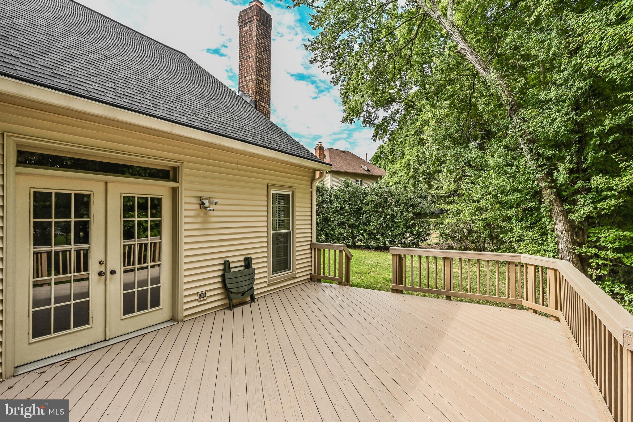 CROSSPOINTE - Residential