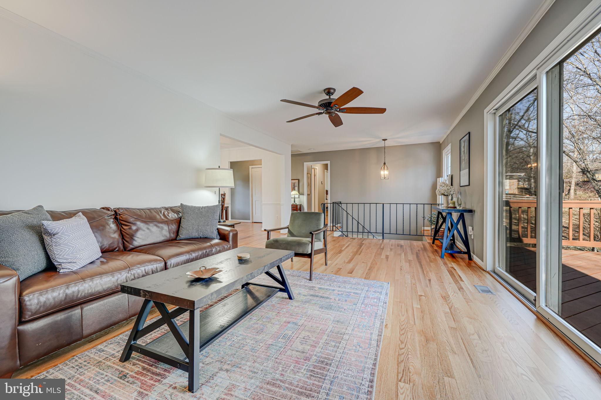 RESTON - Residential