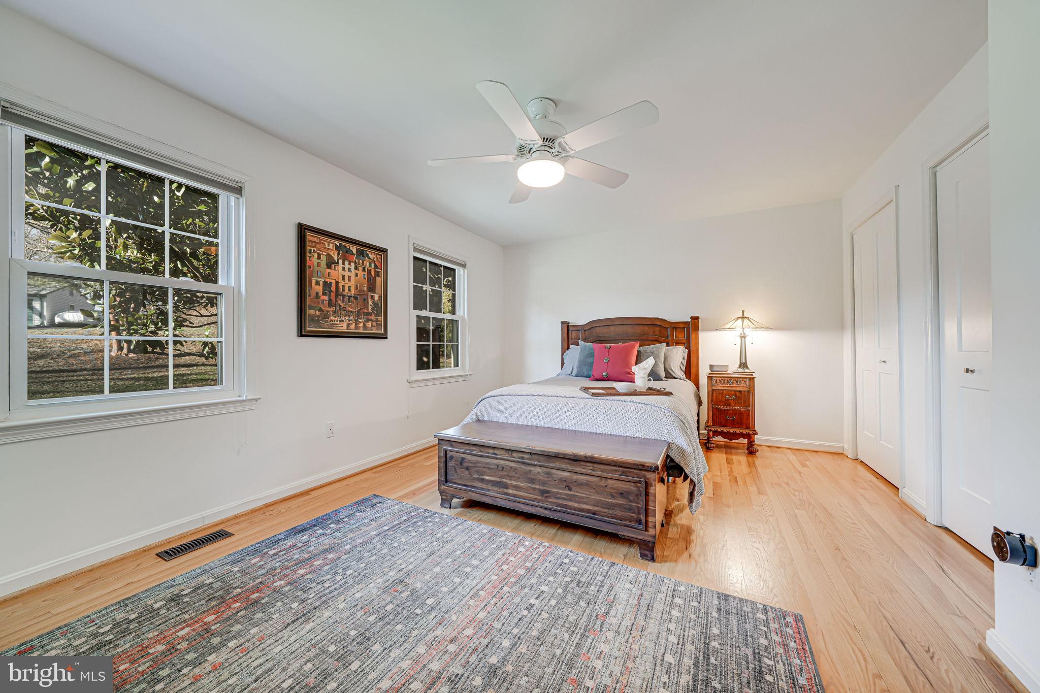 RESTON - Residential