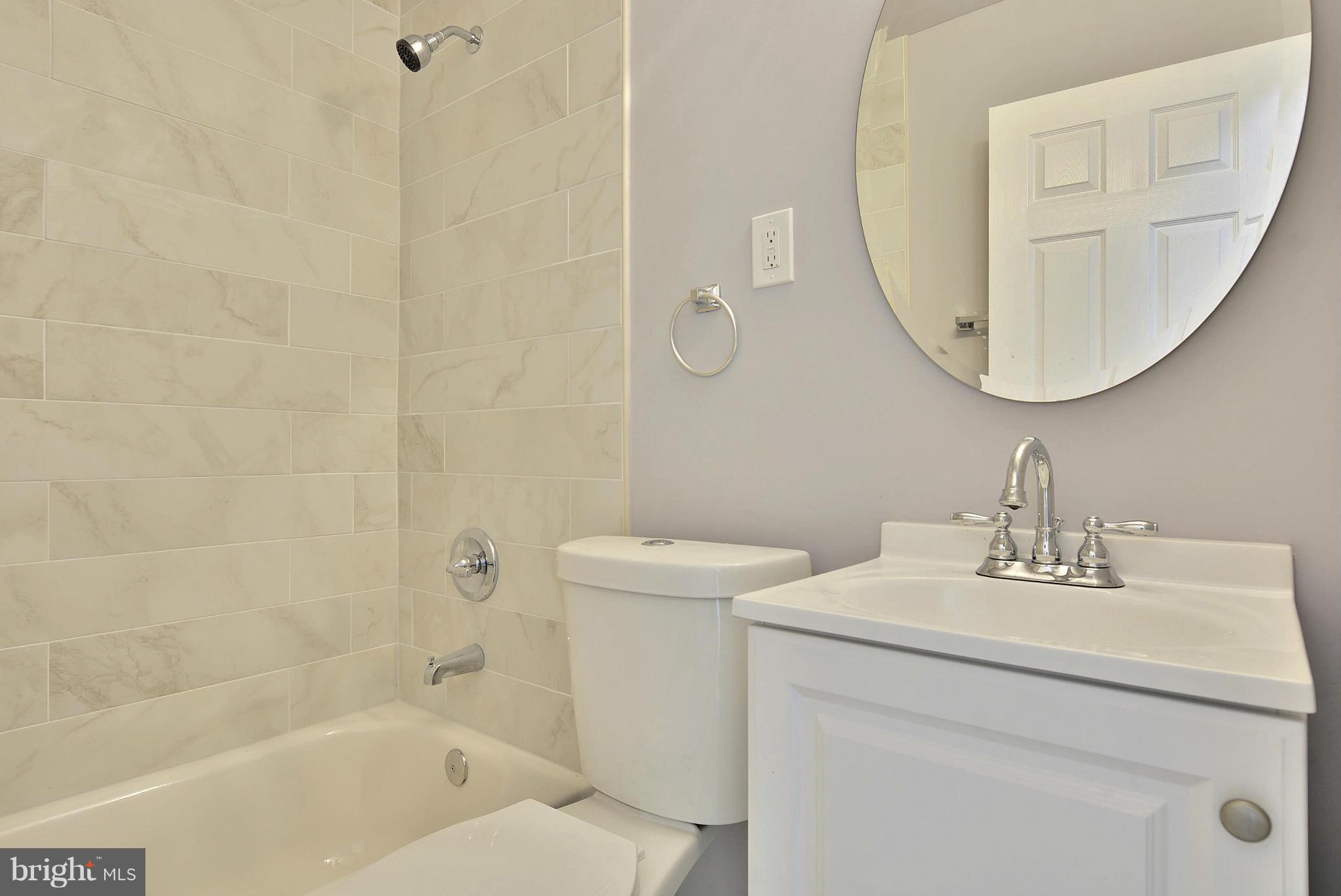 WOODBERRY FOREST - Residential