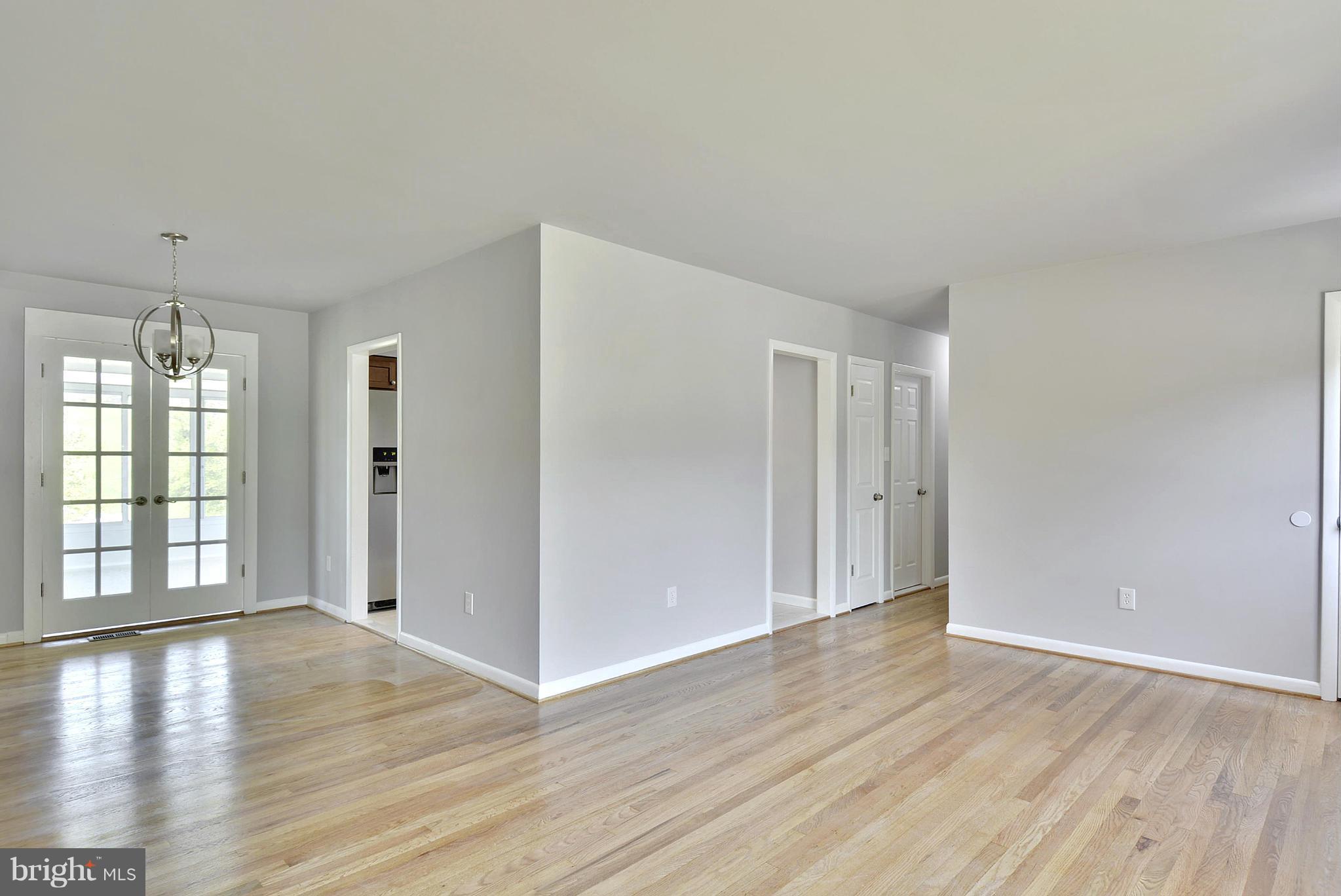 WOODBERRY FOREST - Residential