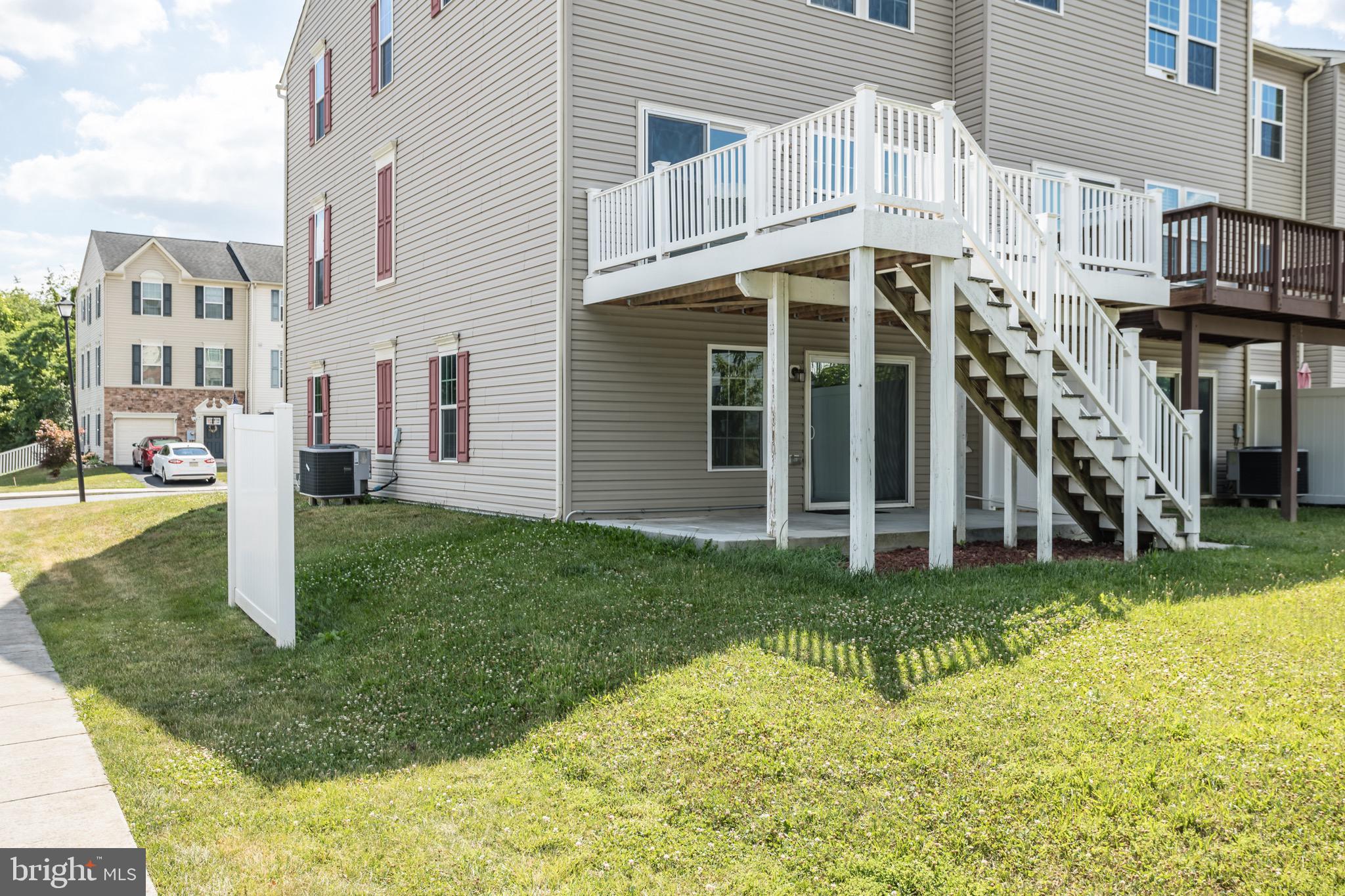 BROOKFIELD - Residential