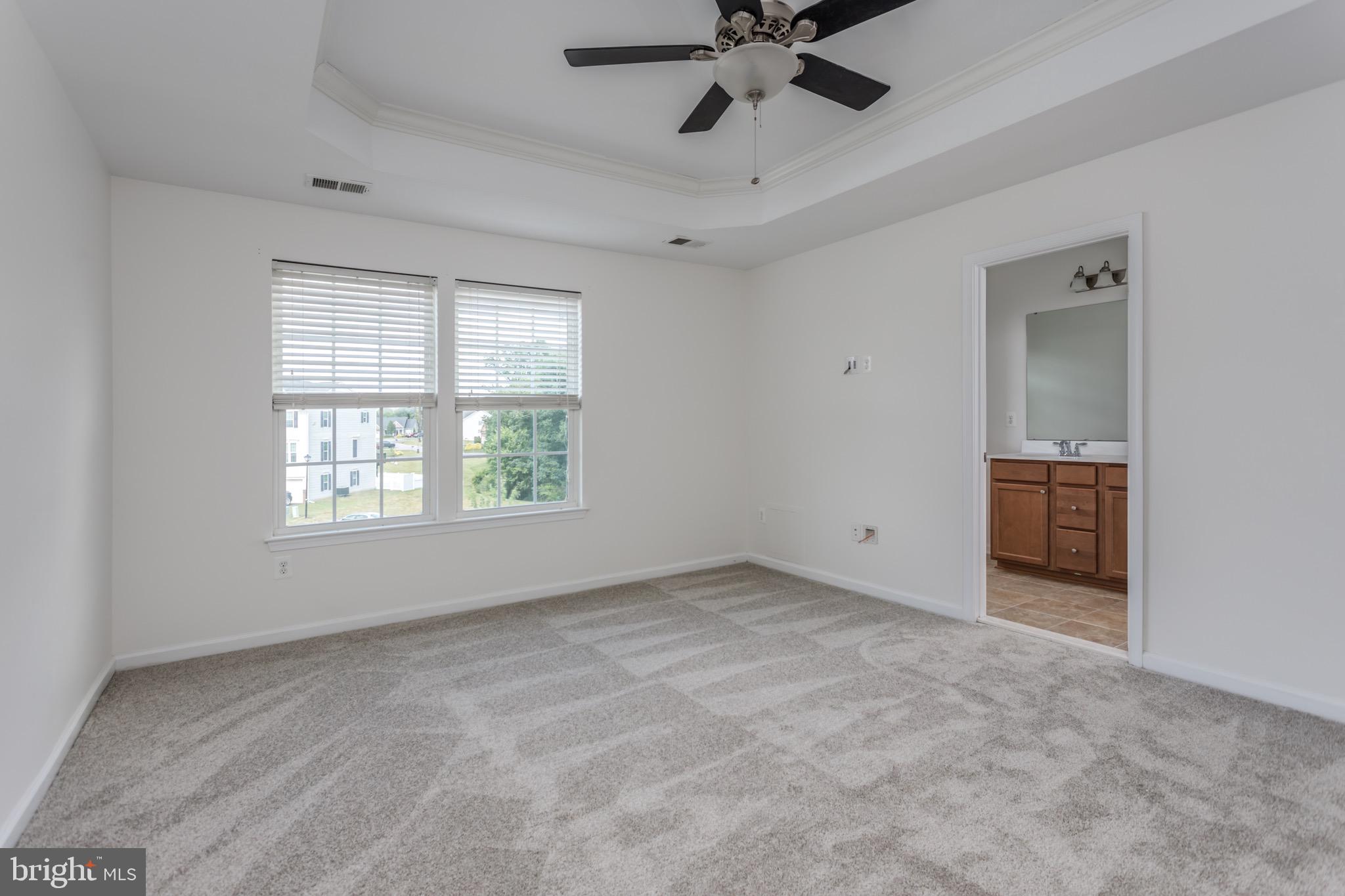 BROOKFIELD - Residential