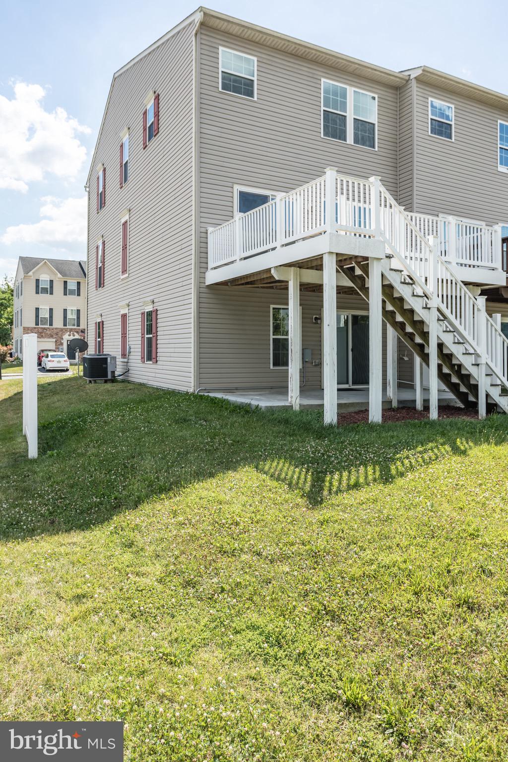 BROOKFIELD - Residential