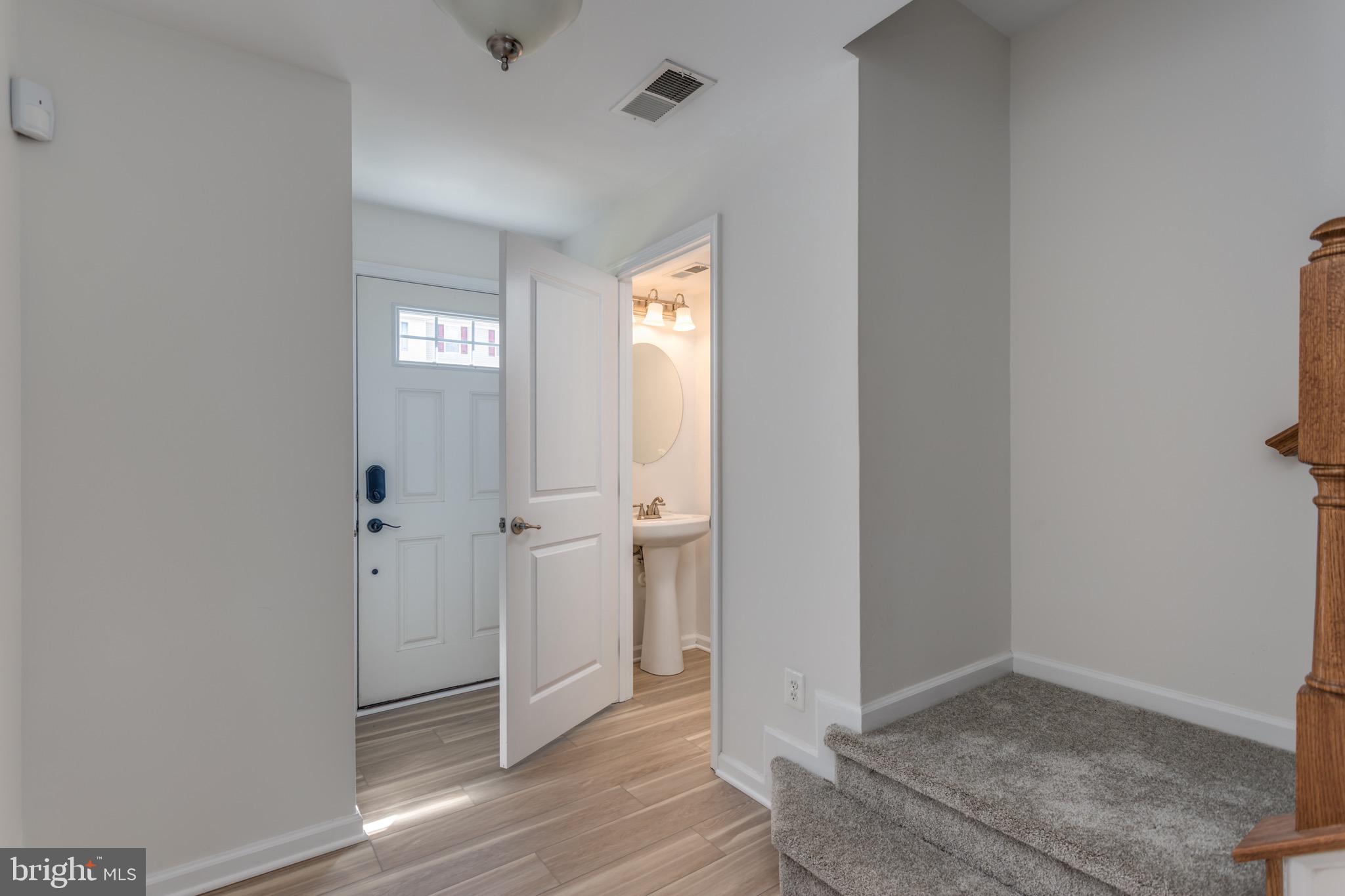 BROOKFIELD - Residential