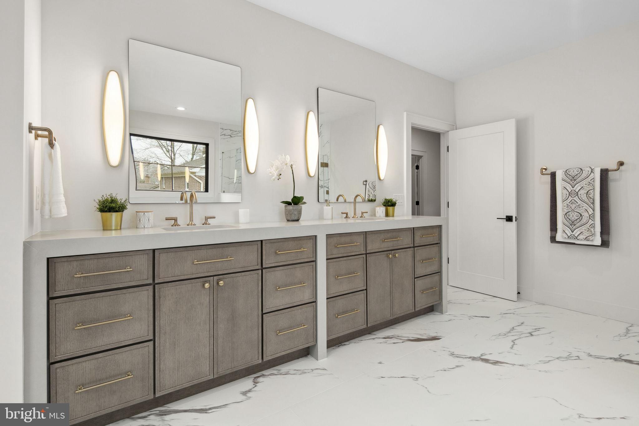 HAMLET - Residential