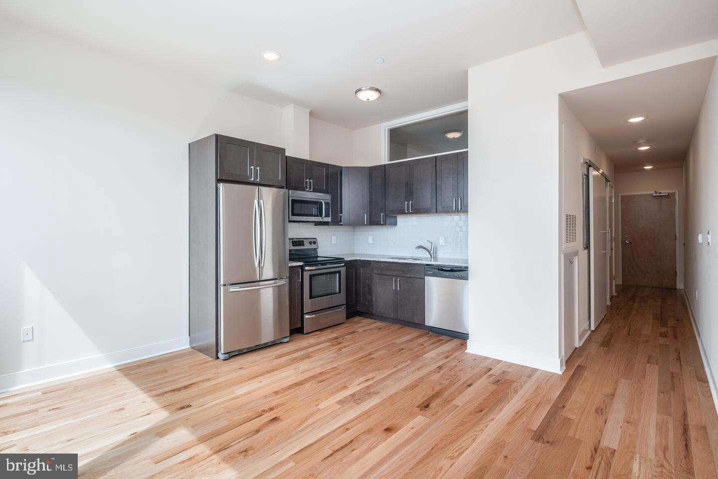 GRADUATE HOSPITAL - Residential Lease