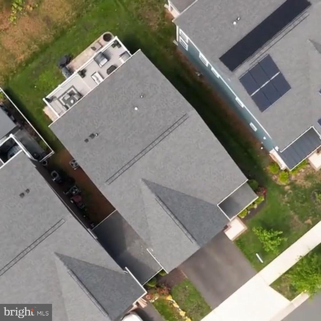 1527 MEADOWLARK GLEN ROAD