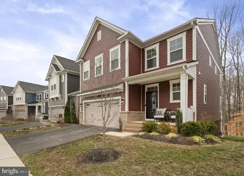 1527 Meadowlark Glen Road, Dumfries, VA MLS: VAPW2087946