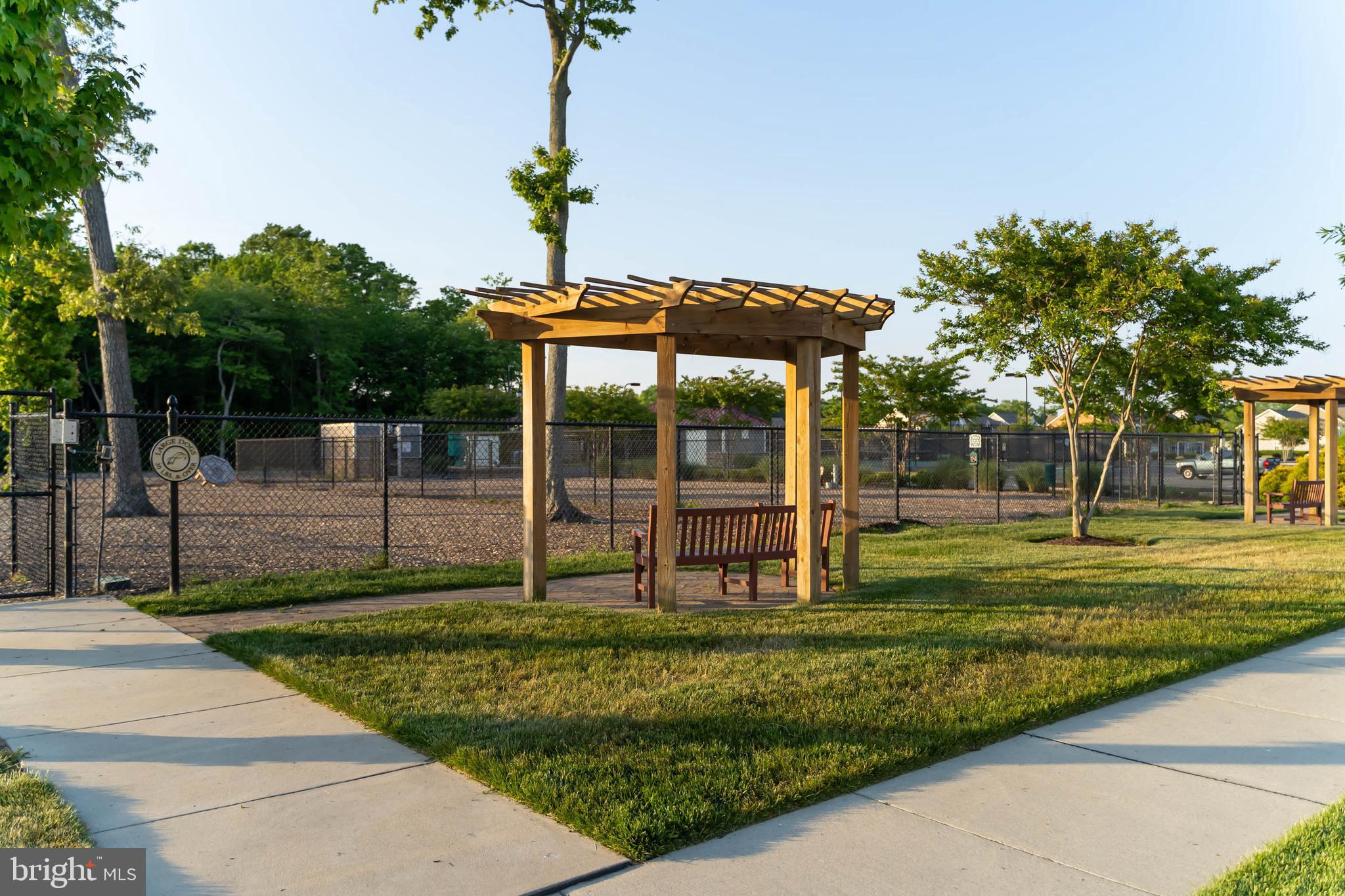 BISHOPS LANDING - Residential