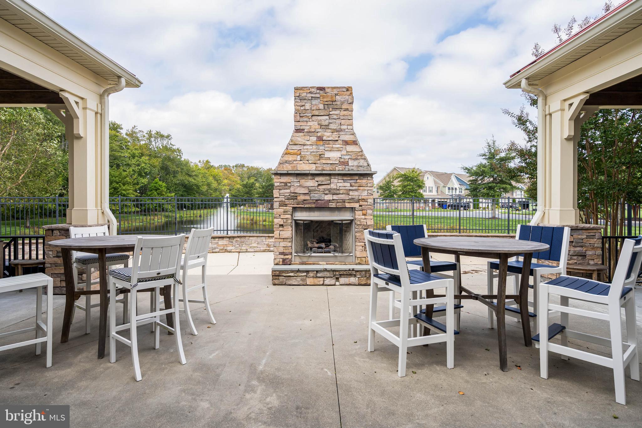 BISHOPS LANDING - Residential