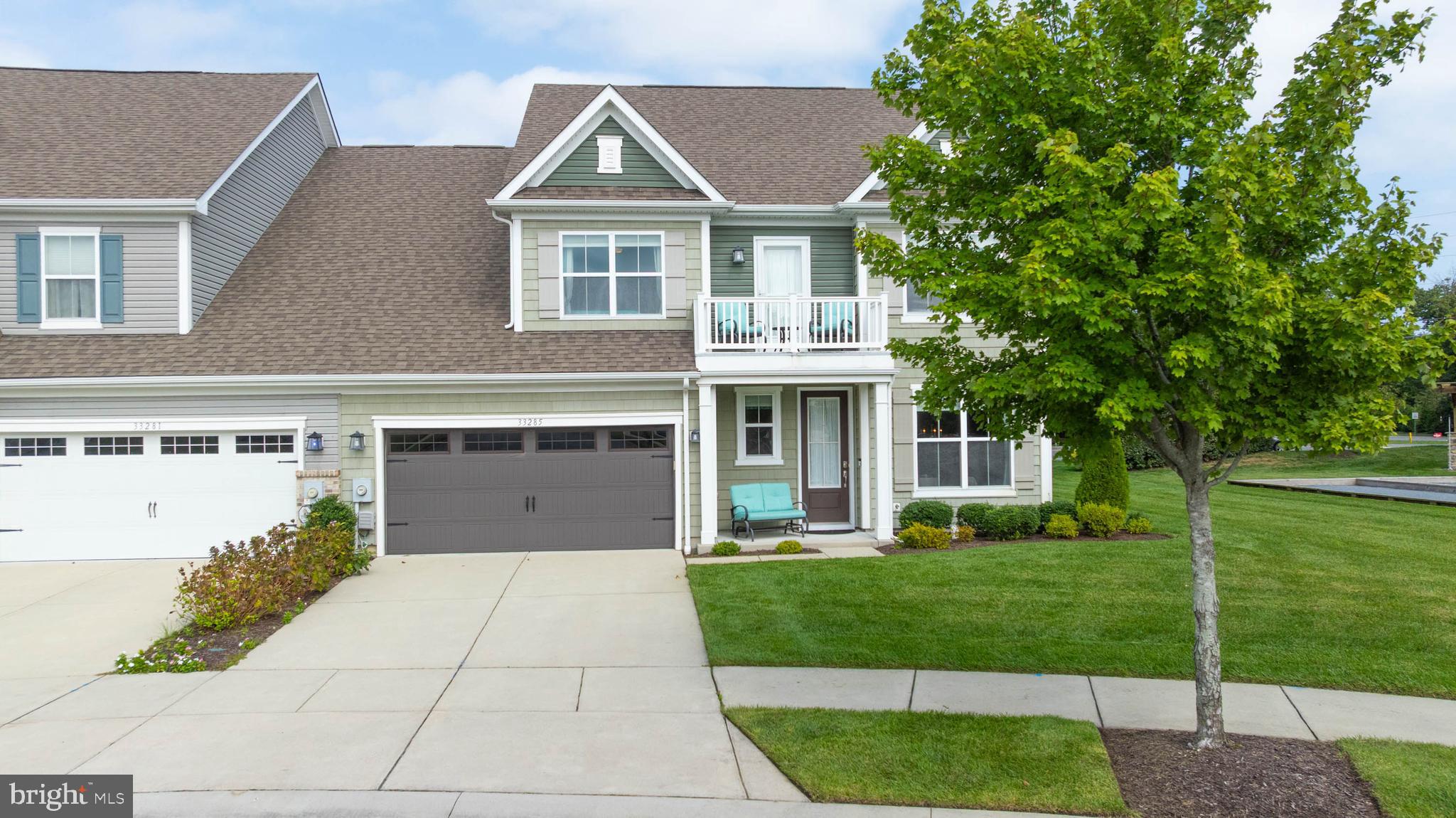 33285 LONE CEDAR LANDING