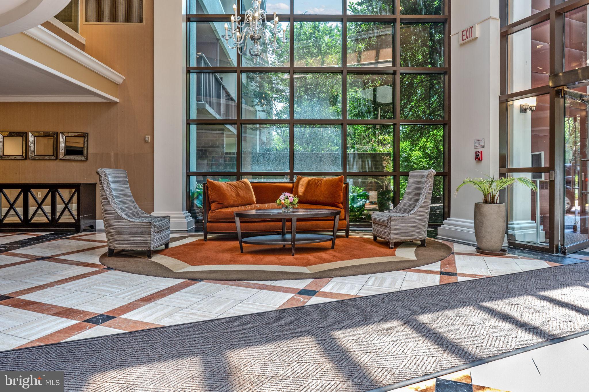 10101 GROSVENOR L03