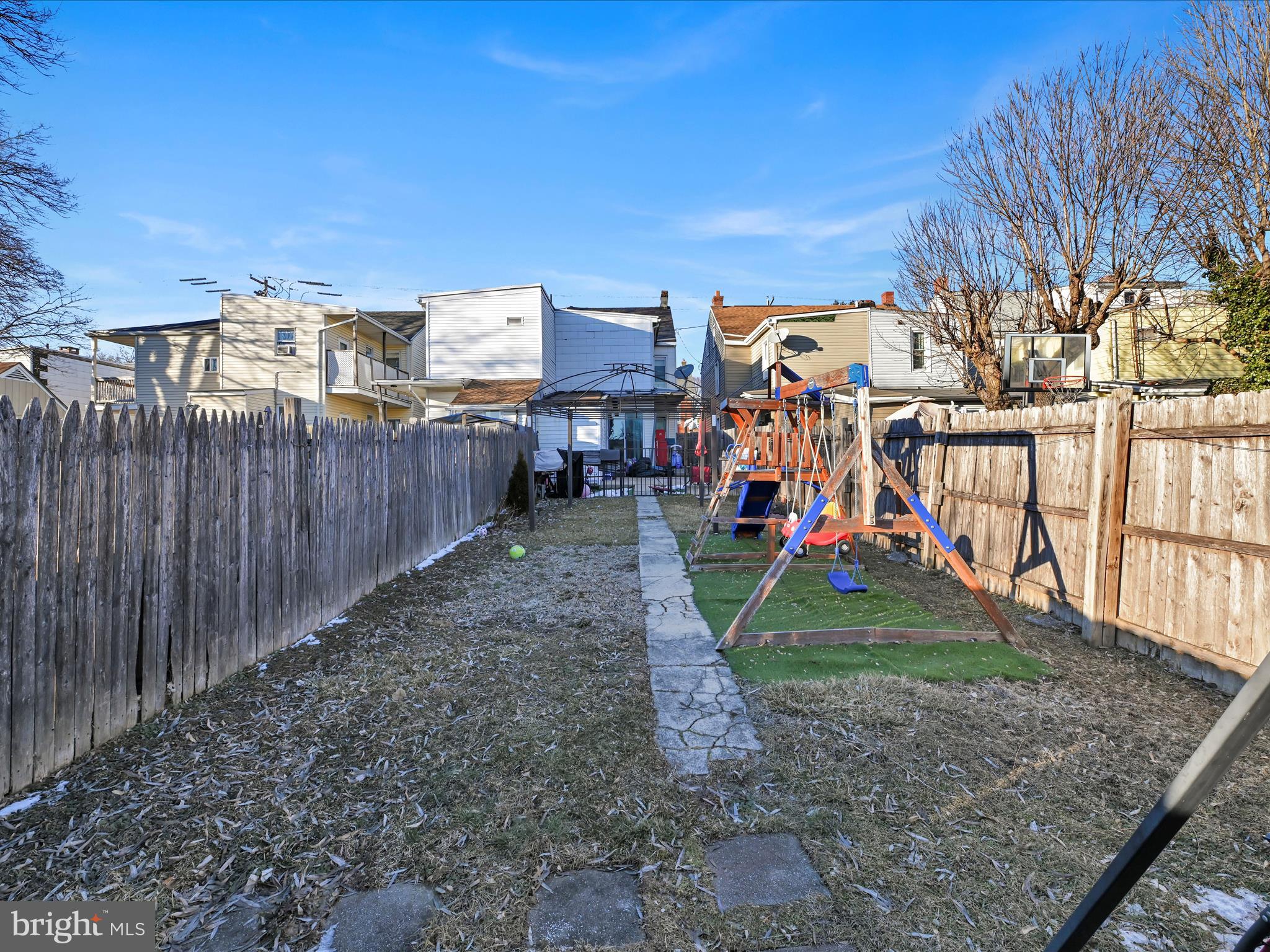 LEBANON CITY - Residential