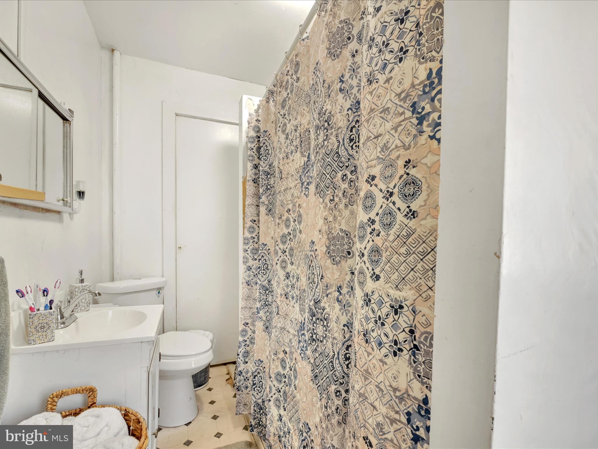 LEBANON CITY - Residential