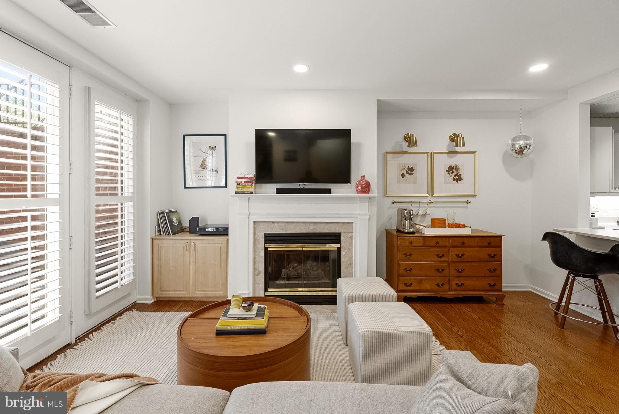 1935 BELMONT ROAD NW 1121