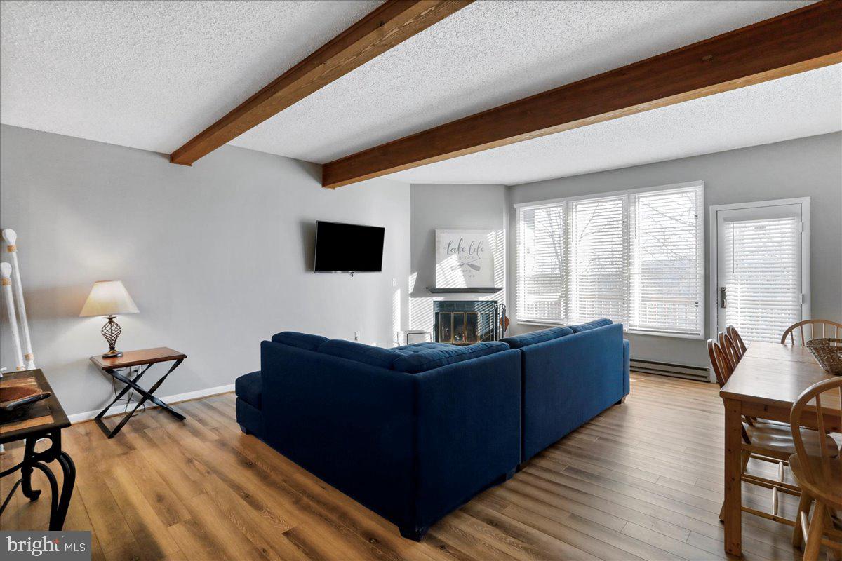 VILLAGES OF WISP - Residential