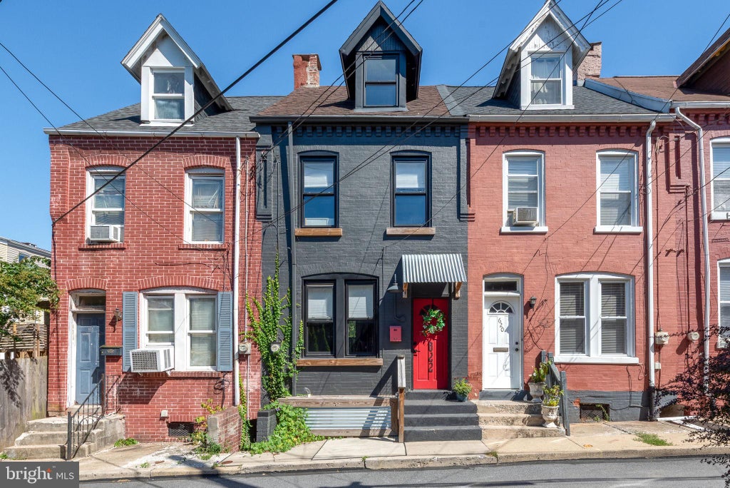 Photo of 622 N Jefferson Street, LANCASTER, PA 17602 (MLS # PALA2095592)