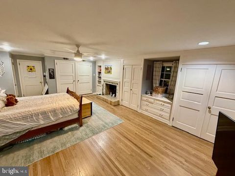 Tiny photo for 117 S 8th Street, MOUNT WOLF, PA 17347 (MLS # PAYK2090024)