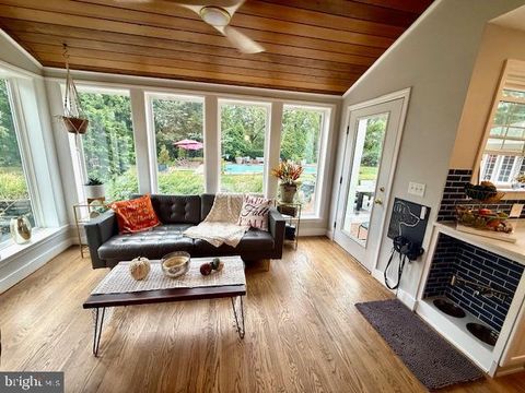 Tiny photo for 117 S 8th Street, MOUNT WOLF, PA 17347 (MLS # PAYK2090024)