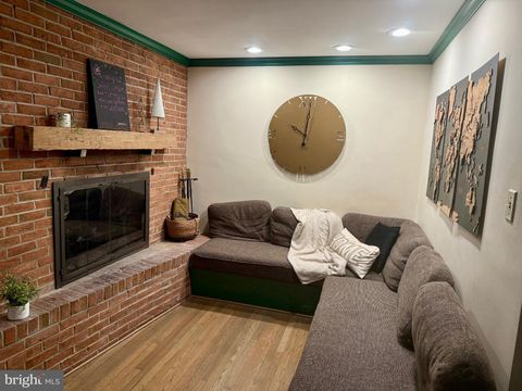 Tiny photo for 117 S 8th Street, MOUNT WOLF, PA 17347 (MLS # PAYK2090024)