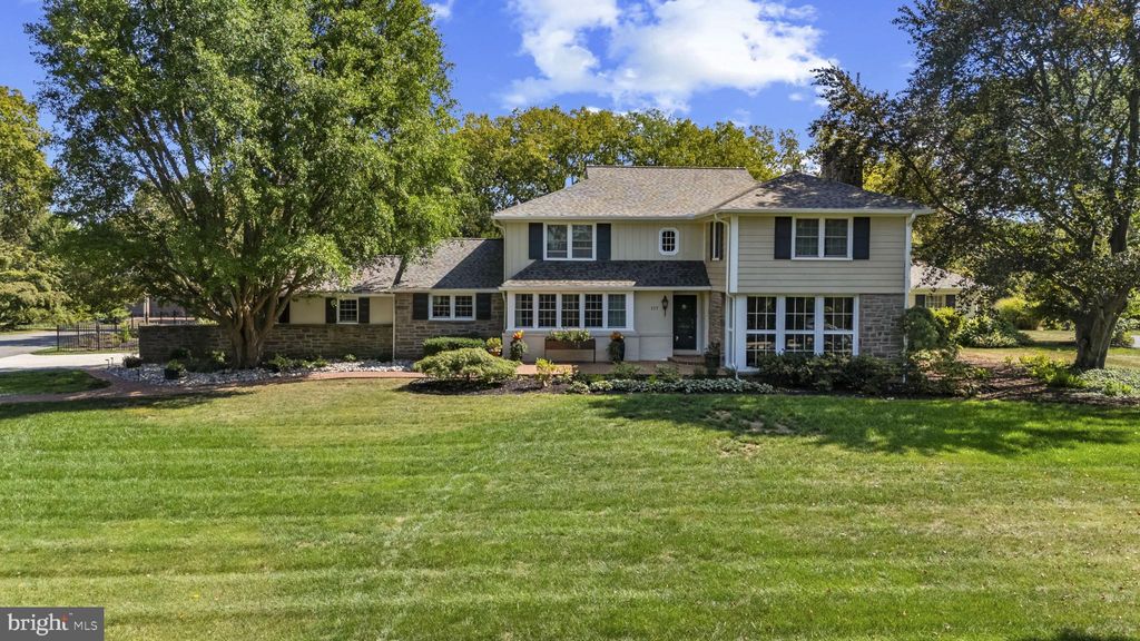 Photo of 117 S 8th Street, MOUNT WOLF, PA 17347 (MLS # PAYK2090024)