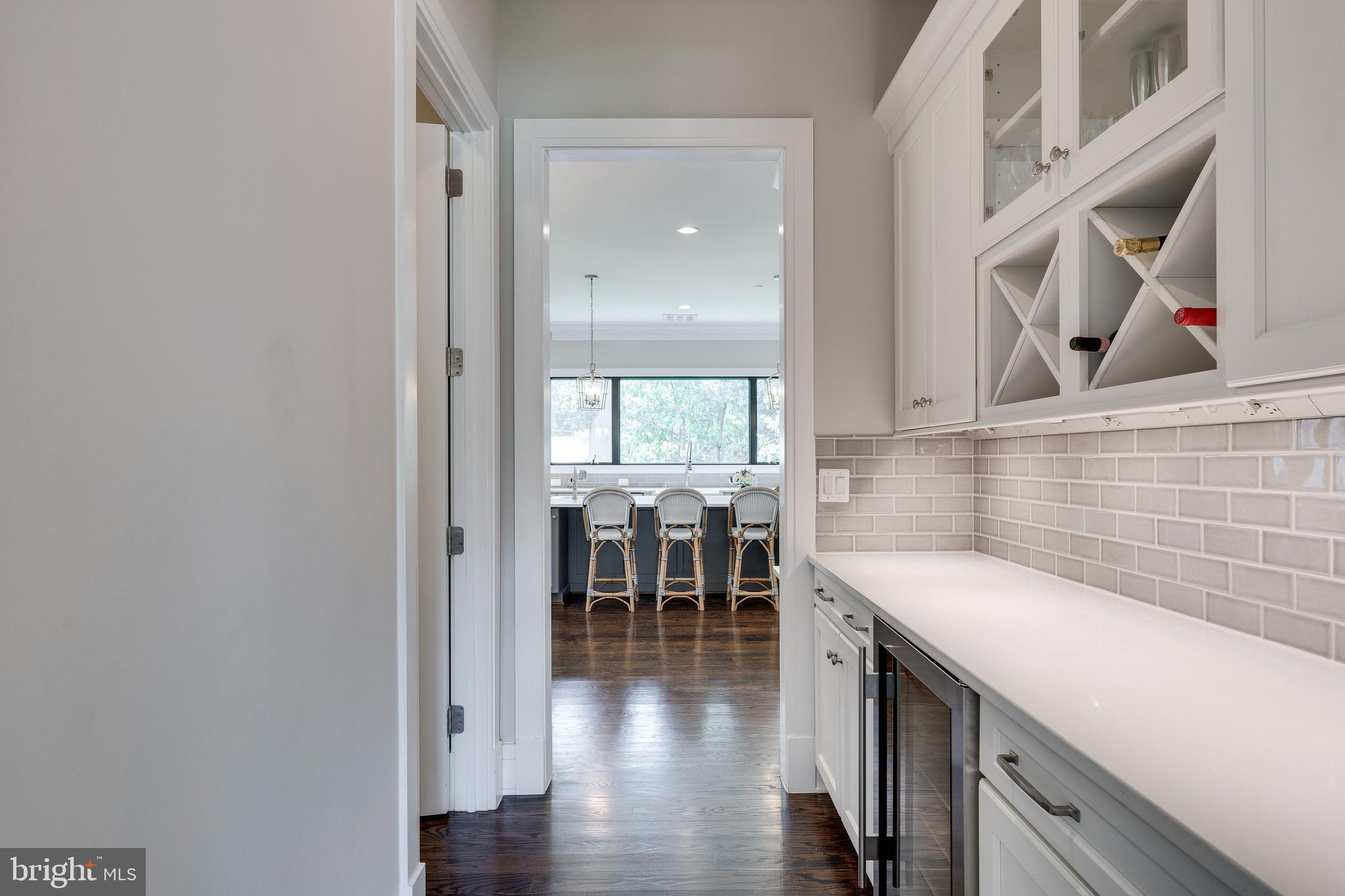 KENWOOD PARK - Residential