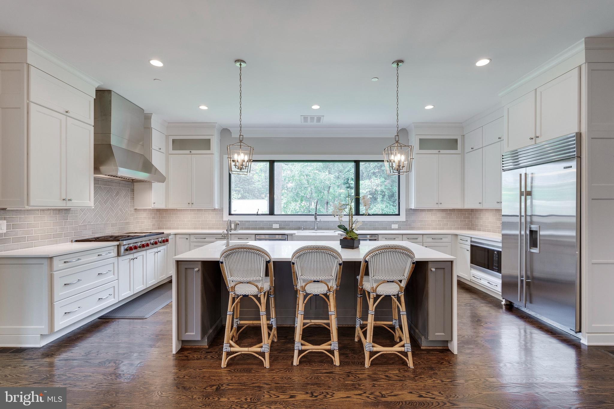 KENWOOD PARK - Residential