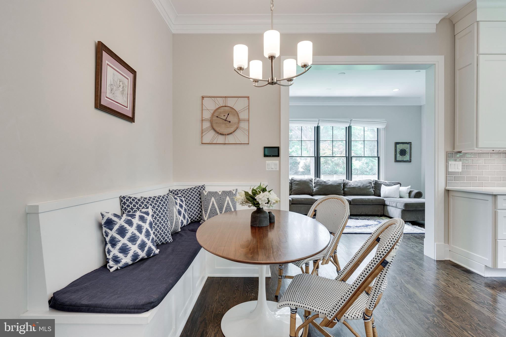 KENWOOD PARK - Residential