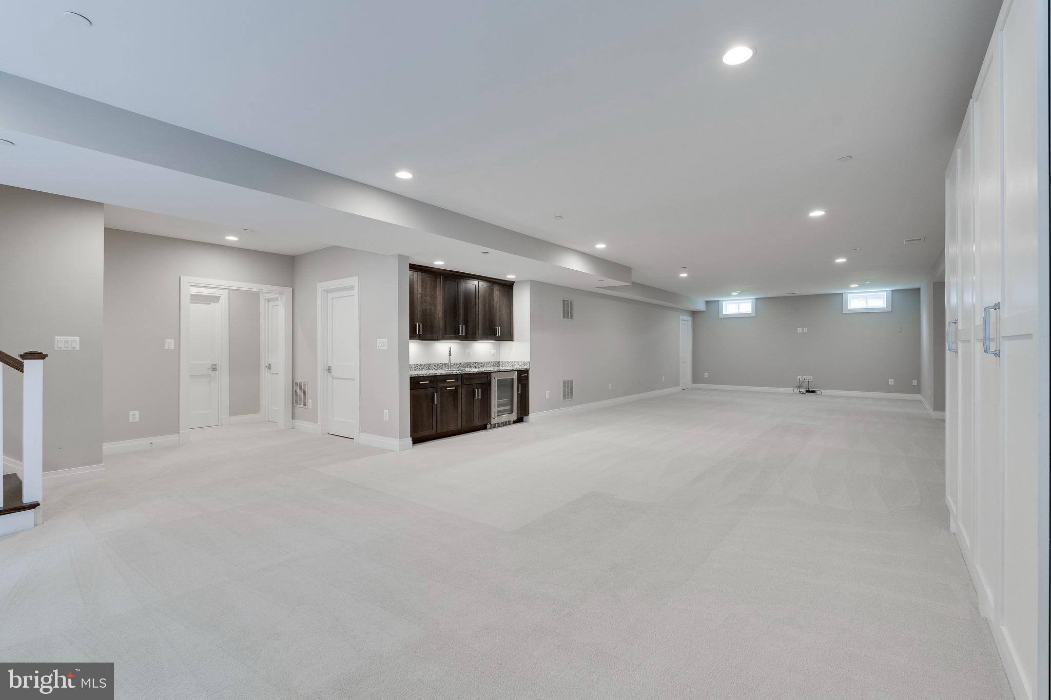 KENWOOD PARK - Residential