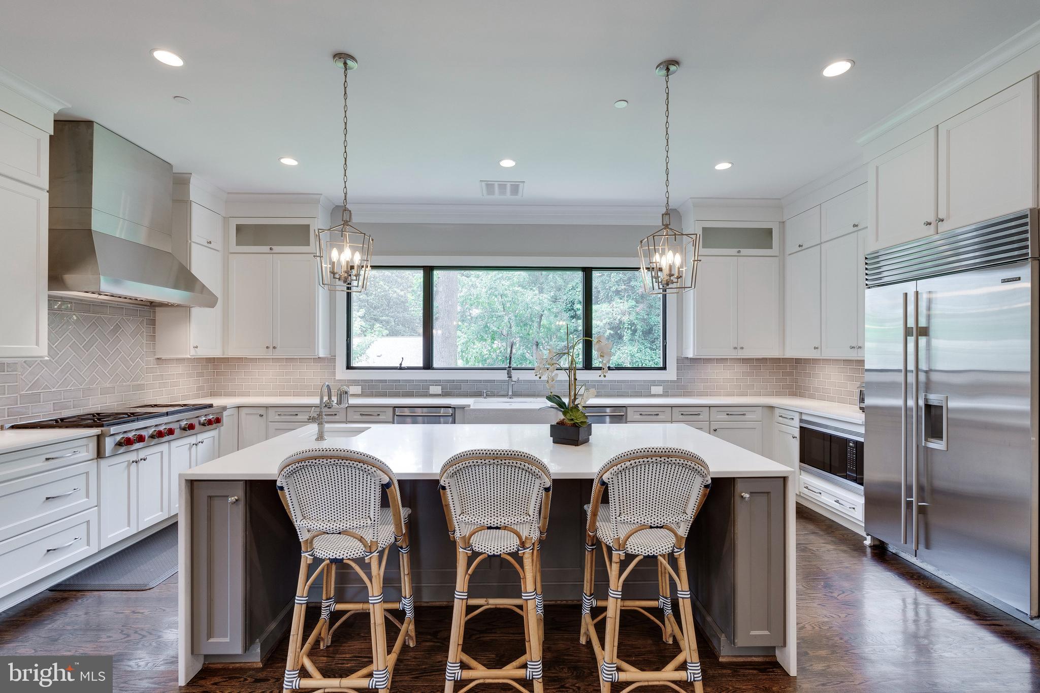 KENWOOD PARK - Residential