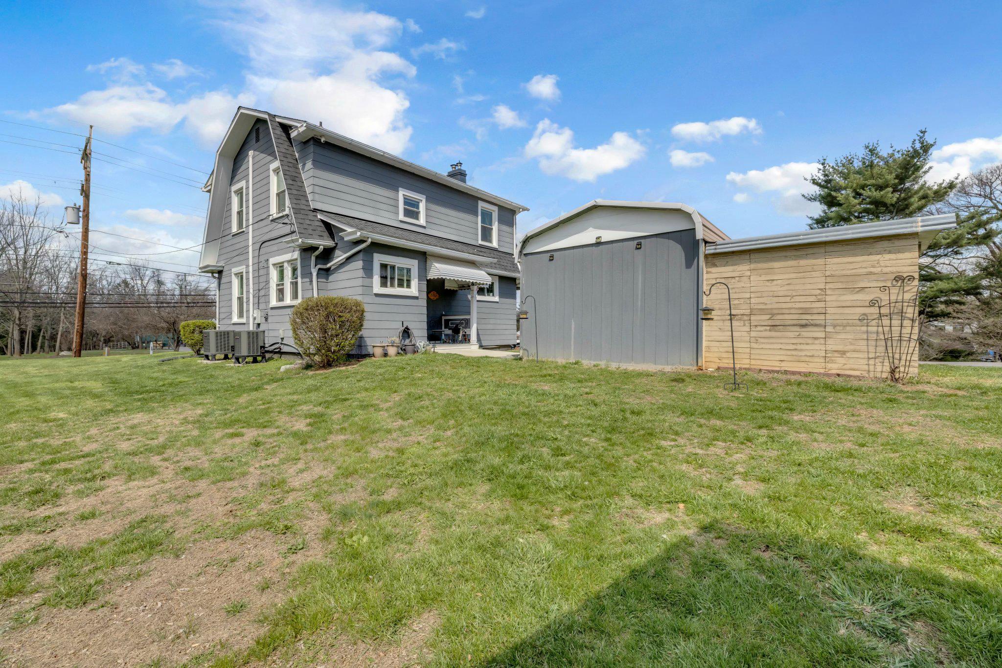 WILLIAMSPORT - Residential