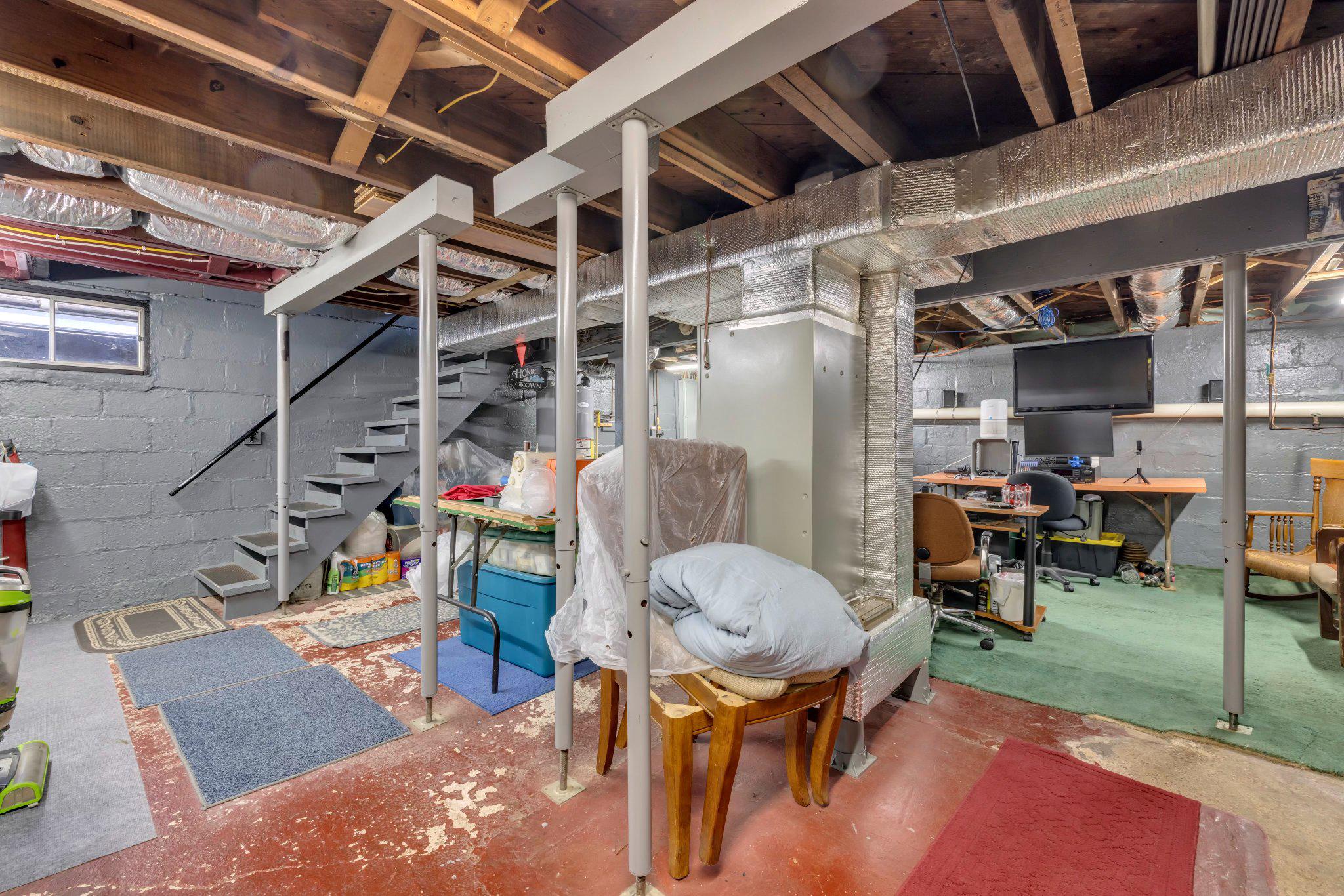 WILLIAMSPORT - Residential