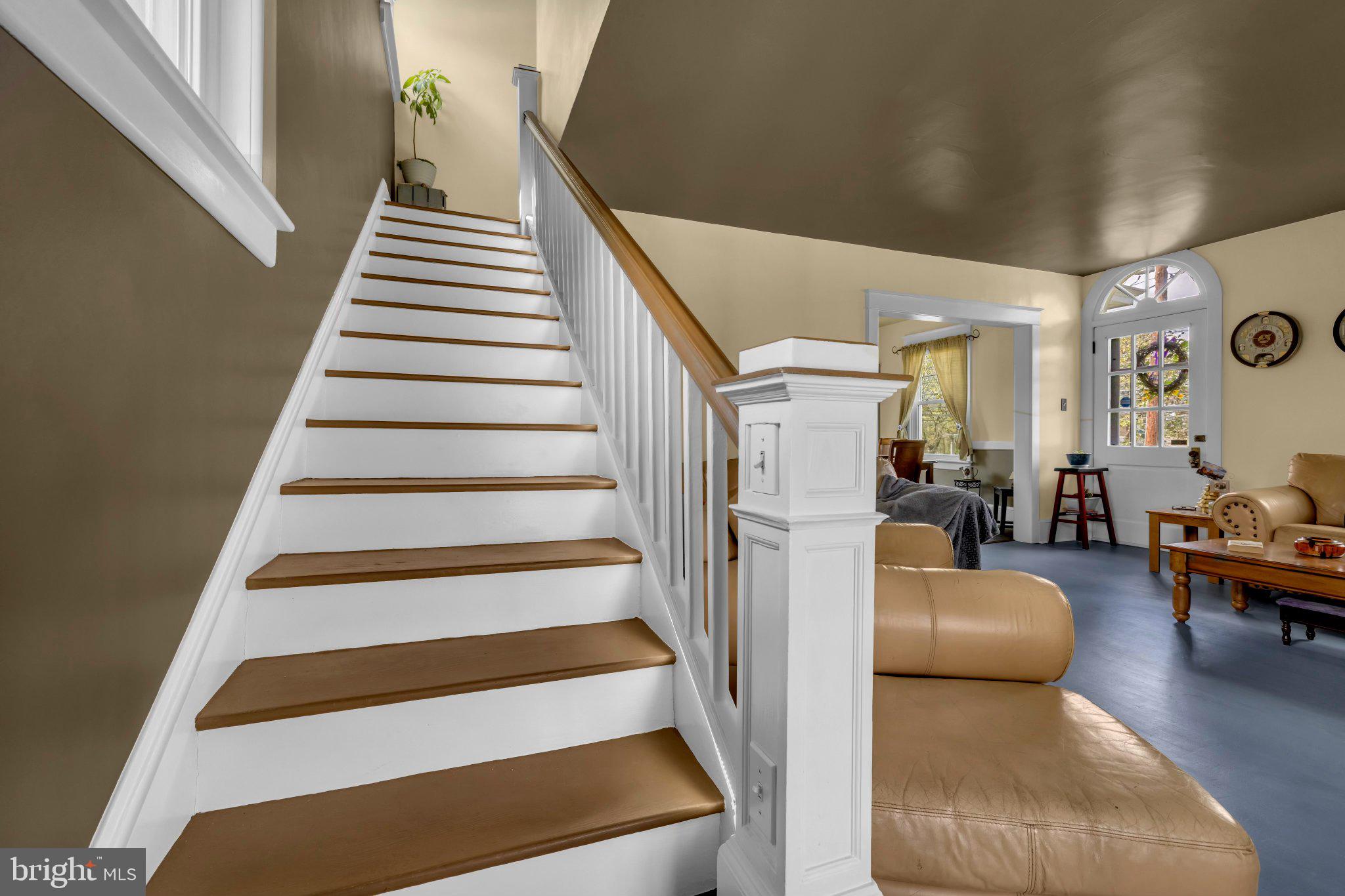 WILLIAMSPORT - Residential