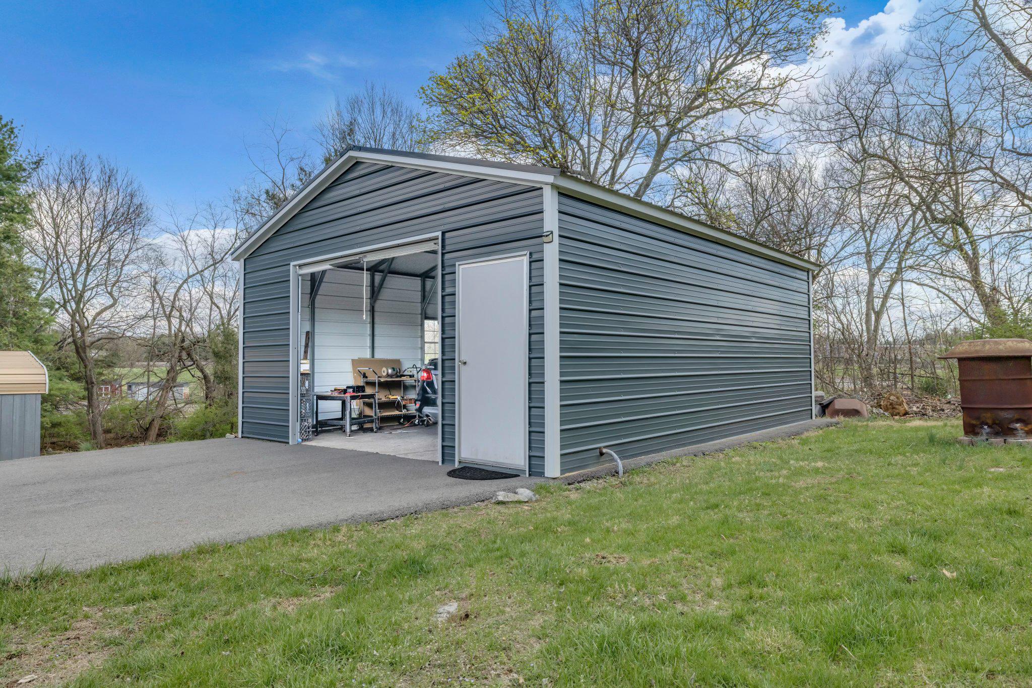 WILLIAMSPORT - Residential