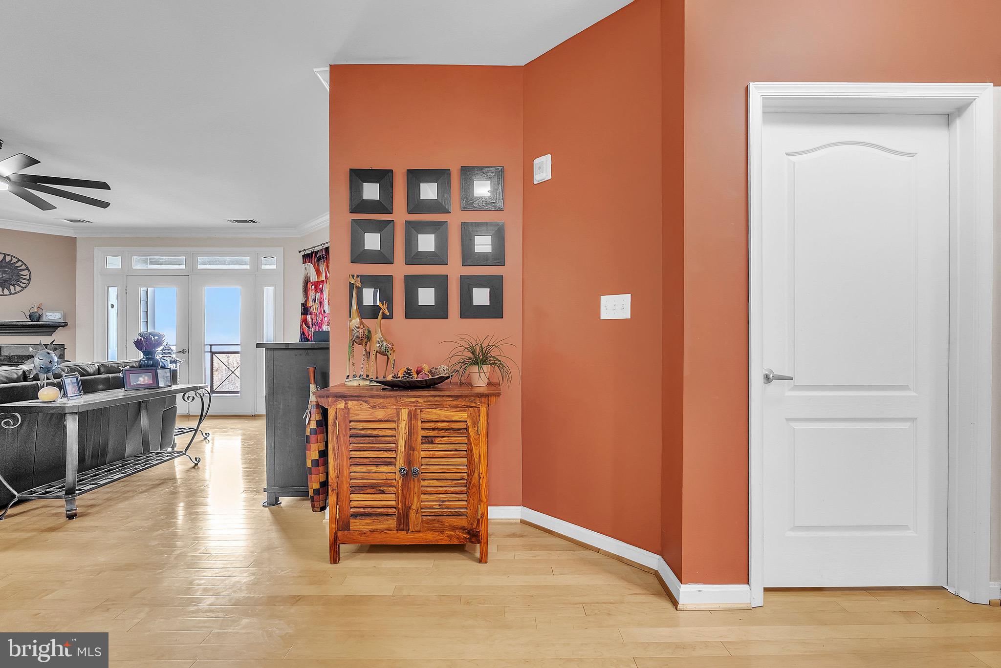 1641 LADUE COURT 402