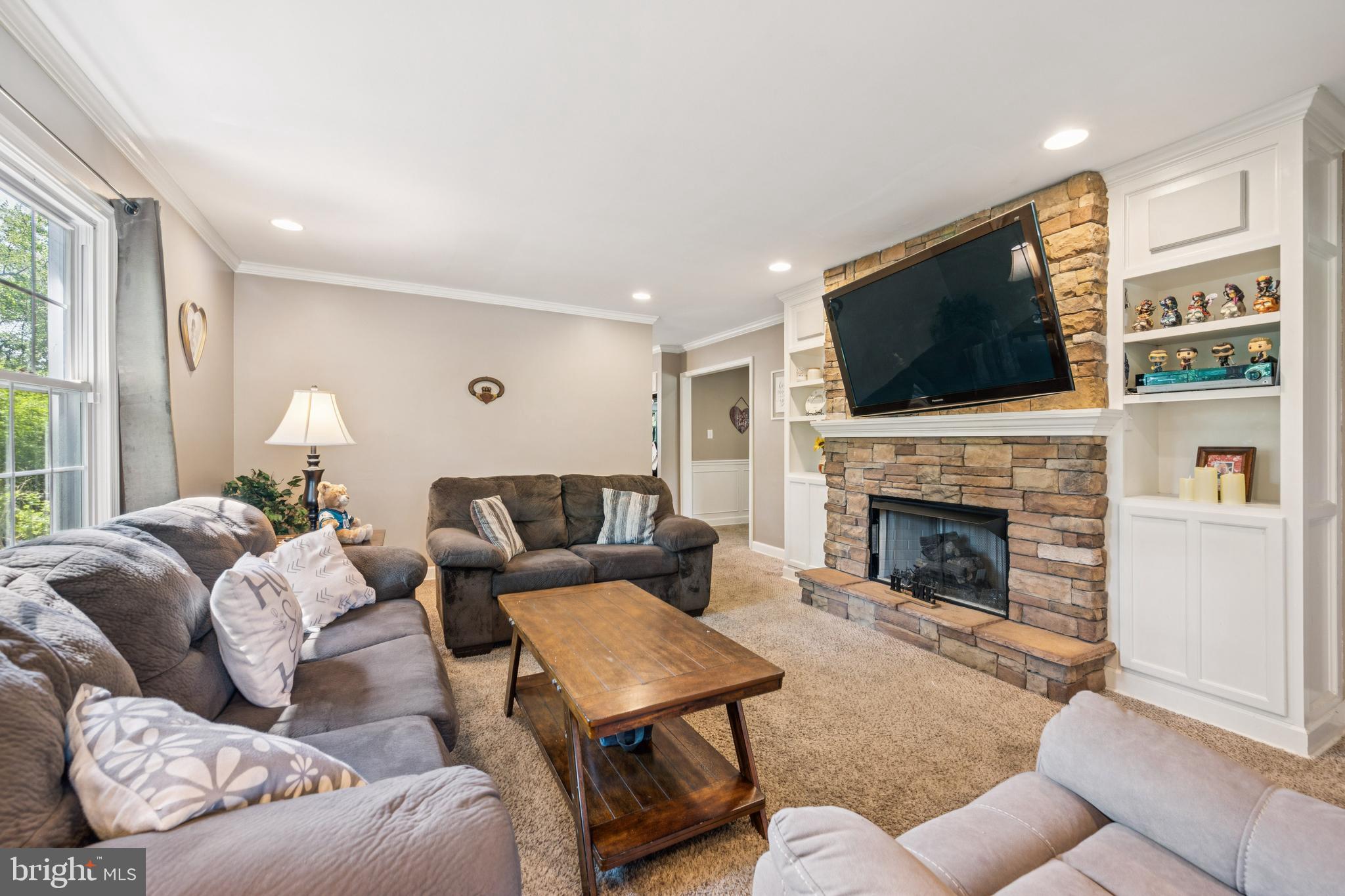 42 CHEWS LANDING ROAD