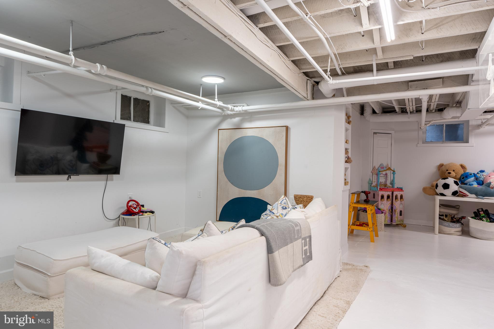 MURRAY HILL - Residential