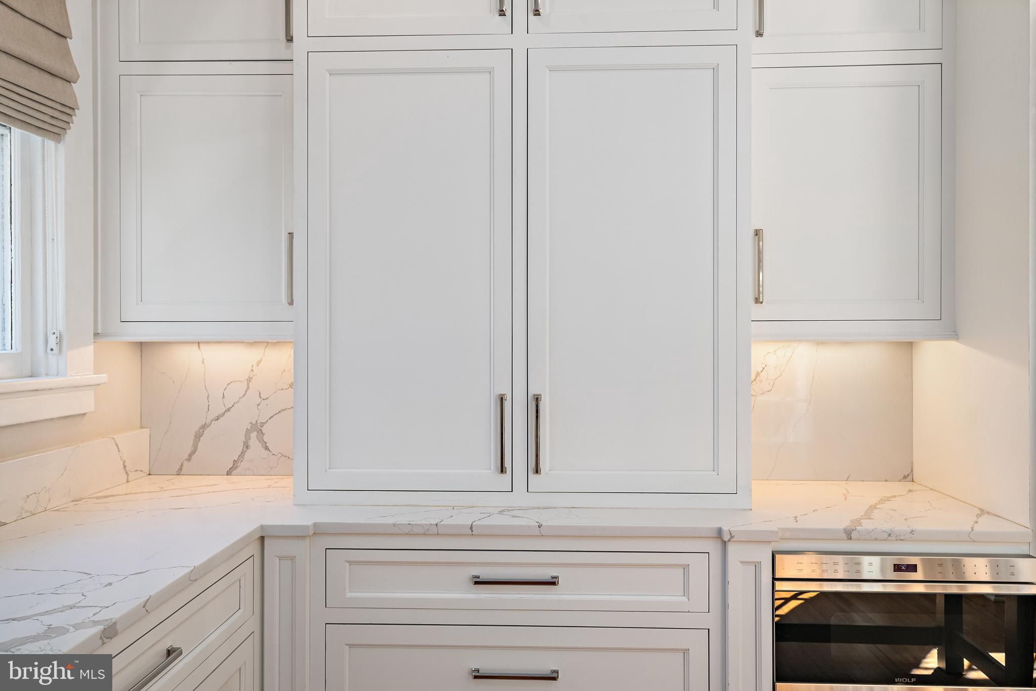 MURRAY HILL - Residential