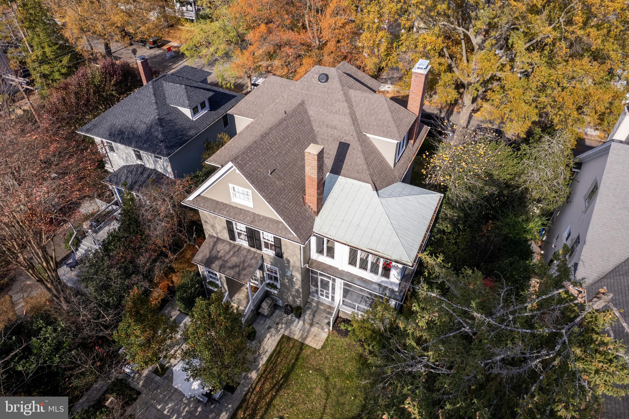 MURRAY HILL - Residential