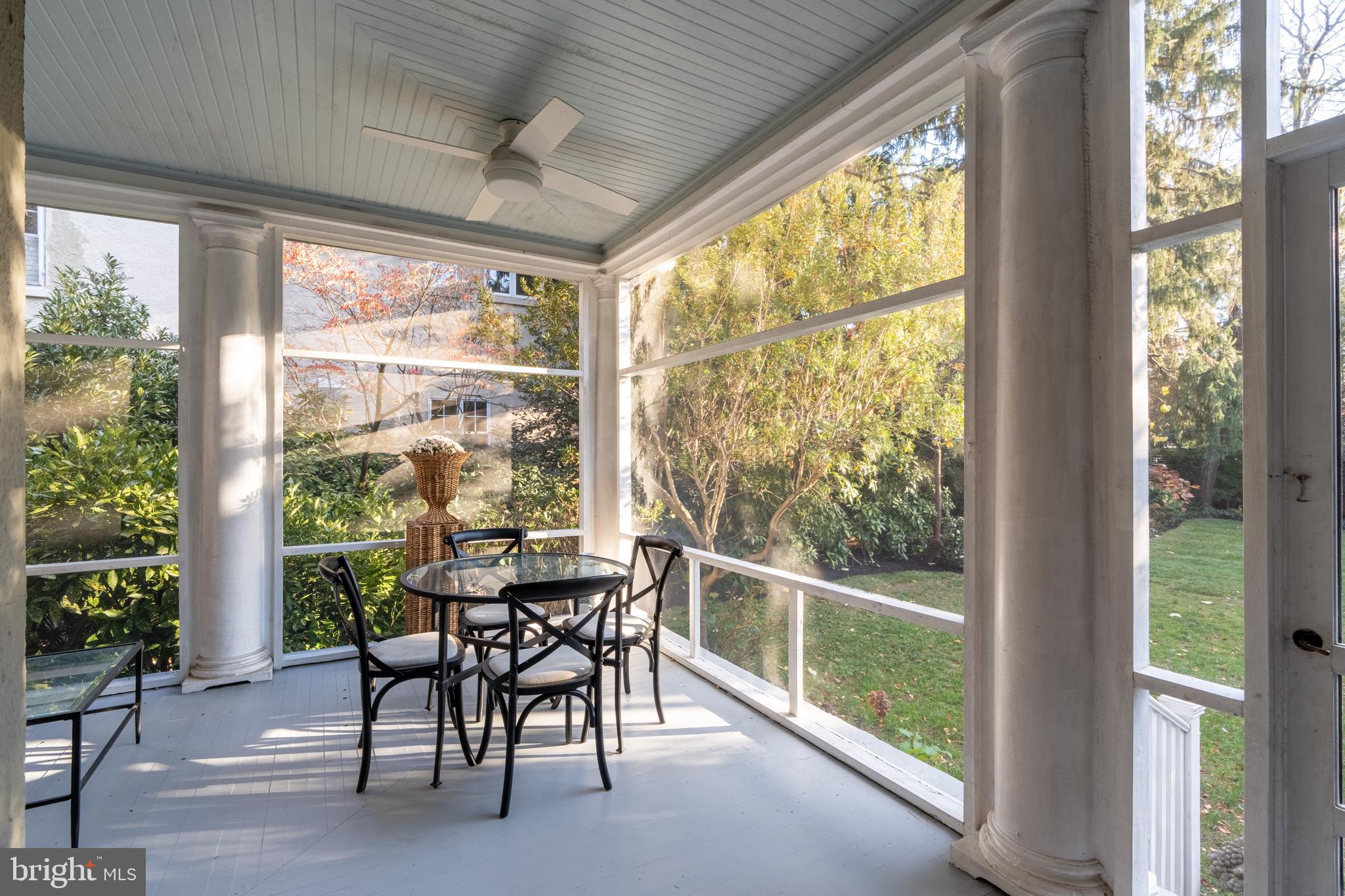 MURRAY HILL - Residential