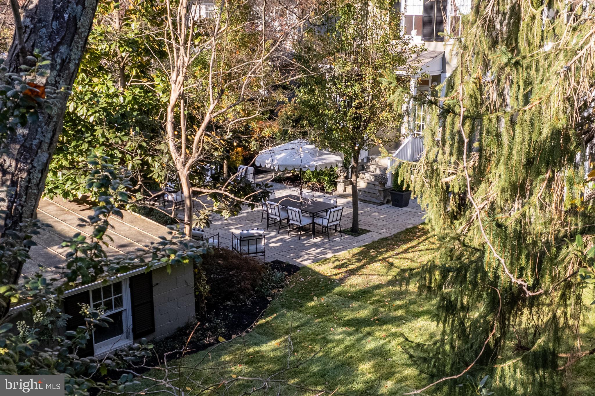 MURRAY HILL - Residential